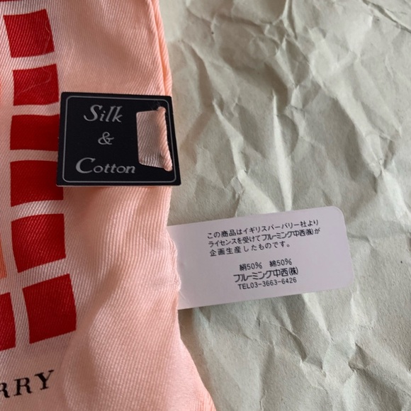 Burberry Pink and Red Silk Scarf brandnew - Picture 14 of 15